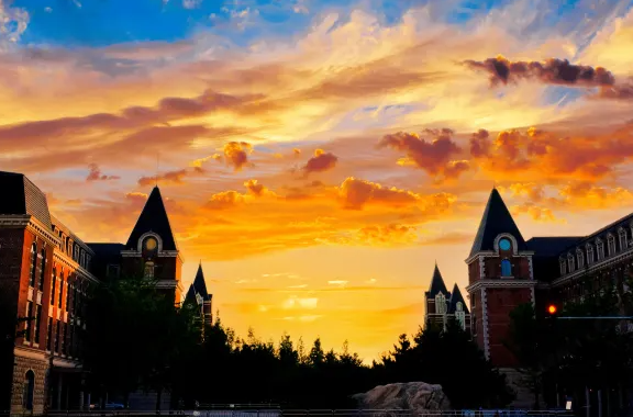 /upload/castletour/image/tourinfo/CN/BJS/castletour_ti0120_30003969.png